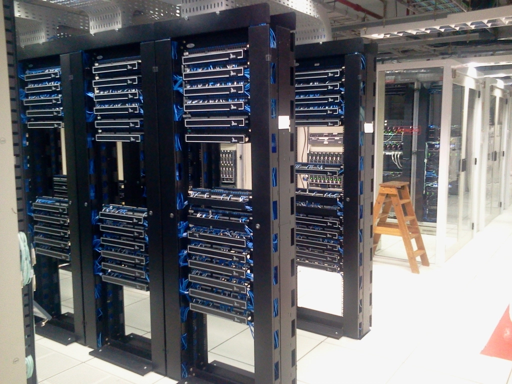 Backend und APIs, skalierbare Serverarchitektur